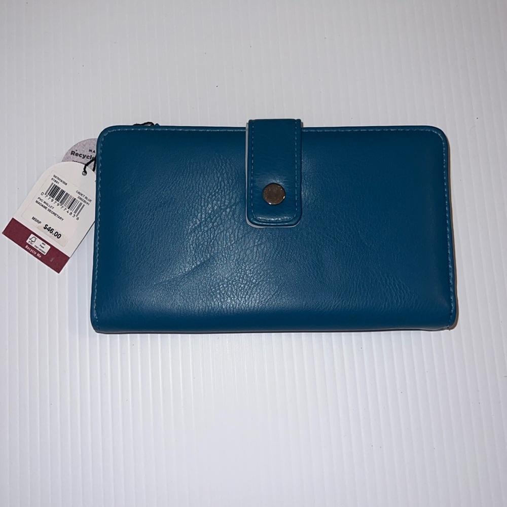 MUNDI Blue Leather Clutch